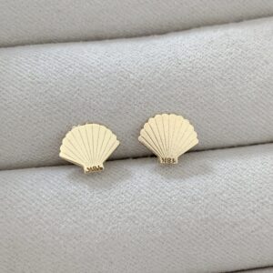 Aretes concha de mar oro 18k