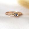 Anillo roseta mini oro 18k